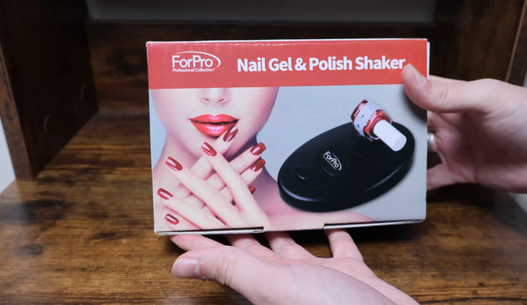 The beautiful box of the ForPro Miniature Paint Shaker